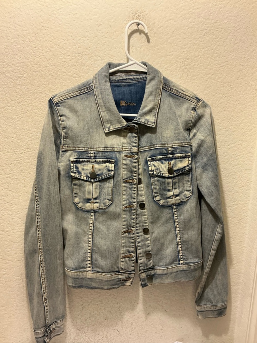 Kut from the Kloth Faded Light Blue Denim Jacket  Button Jean Jacket Size S EUC